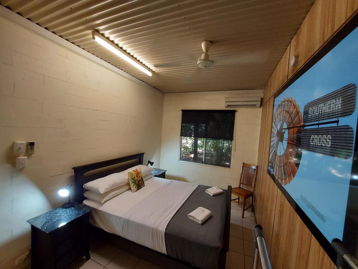 Litchfield Tourist Park Hotel Batchelor Buitenkant foto